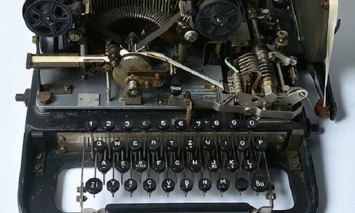 Device used in Nazi coding machine found for sale on eBay